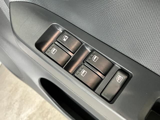 ミライースＬ　ＳＡ３　ＣＤステレオ　キーレスエントリー　走行３千キロ台衝突被害軽減ブレーキ　コーナーセンサー　バックカメラ（ナビ装着時用）　ＣＤステレオ　オートライト　マニュアルエアコン　マニュアルレベリング　キーレスエントリー　エコアイドル　セキュリティアラーム（滋賀県）の中古車