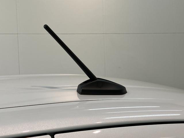 ミライースＬ　ＳＡ３　ＣＤステレオ　キーレスエントリー　走行３千キロ台衝突被害軽減ブレーキ　コーナーセンサー　バックカメラ（ナビ装着時用）　ＣＤステレオ　オートライト　マニュアルエアコン　マニュアルレベリング　キーレスエントリー　エコアイドル　セキュリティアラーム（滋賀県）の中古車