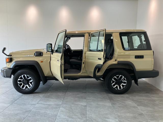 ランドクルーザー７０ＡＸ　４ＷＤ　フルセグナビ　レーダークルコン　前後ドラレコ追突被害軽減ブレーキ　ＴＳＳ　４ＷＤ　キーレス　レーダークルコン　フルセグナビ　ＤＶＤ　Ｂｌｕｅｔｏｏｔｈ　ＵＳＢ　前後ドラレコ　バックカメラ　ＥＴＣ車載器　ディーゼル車（滋賀県）の中古車