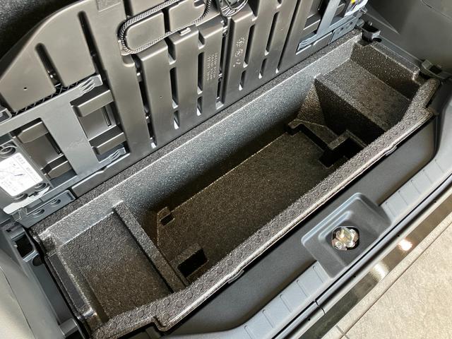 タントＸ　前席シートヒーター　左側電動スライドドア　届出済未使用車衝突被害軽減ブレーキ　コーナーセンサー　バックカメラ（ナビ装着時用）　左側電動スライドドア　前席シートヒーター　電動パーキングブレーキ　ＬＥＤ　オートライト　オートエアコン　スマートキー　エコアイドル（滋賀県）の中古車