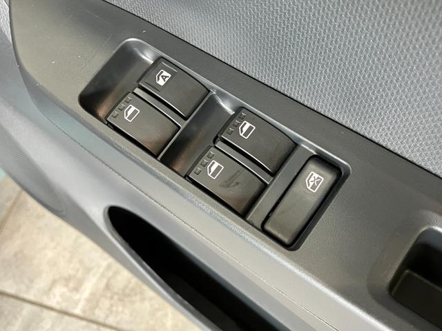 ミライースＬ　ＳＡIII　ＣＤステレオ　コーナーセンサー　キーレス衝突被害軽減ブレーキ　スマアシ３　コーナーセンサー　バックカメラ（ナビ装着時用）　ＣＤステレオ　オートライト　マニュアルレベリング　マニュアルエアコン　キーレスエントリー　エコアイドル（滋賀県）の中古車