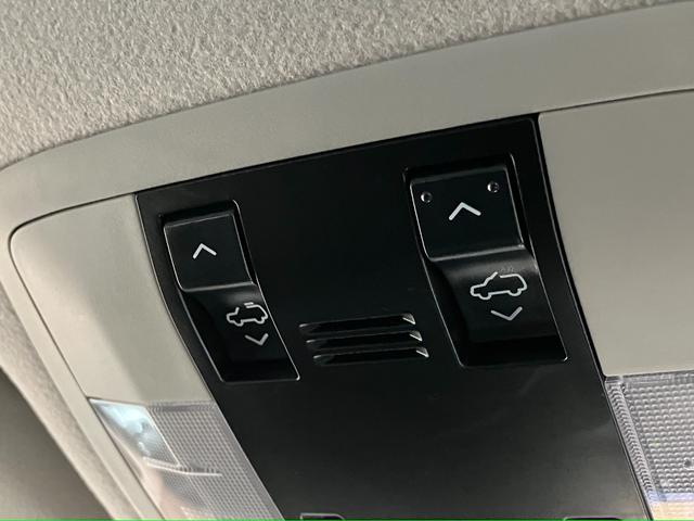 ランドクルーザープラドＴＸ　Ｌパッケージ　マットブラックエディション　フルセグナビ衝突被害軽減ブレーキ　コーナーセンサー　フルセグナビ　バックカメラ　Ｂｌｕｅｔｏｏｔｈ　ＥＴＣ　電動サンルーフ　ＬＥＤ　レーダークルコン　デフロック　デュアルエアコン　スマートキー　本革シート（滋賀県）の中古車