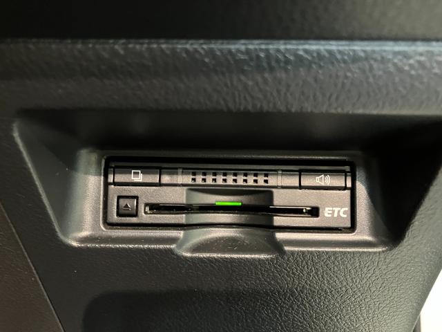 ヴィッツＲＳ　Ｇ’ｓスマートパッケージ　５ＭＴ　ＨＩＤ　車検整備付５ＭＴ　Ｇ’ｓ専用シート　Ｇ’ｓ専用アルミ　フルセグナビ　ＤＶＤ再生　Ｂｌｕｅｔｏｏｔｈ　ＥＴＣ車載器　ＨＩＤライト　オートエアコン　オートライト　電動格納式ドアミラー　スマートキー（滋賀県）の中古車