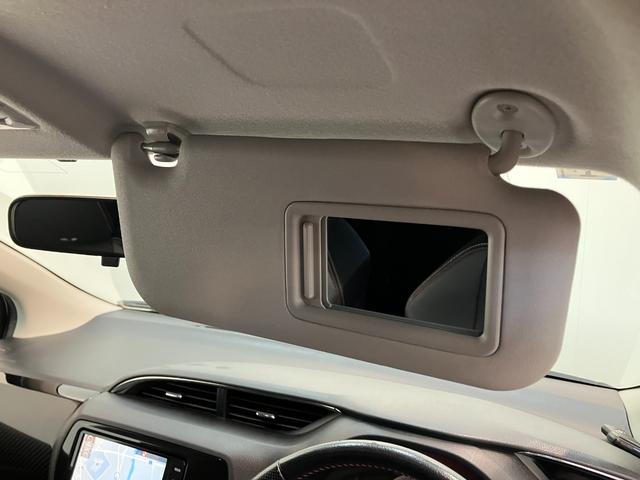 ヴィッツＲＳ　Ｇ’ｓスマートパッケージ　５ＭＴ　ＨＩＤ　車検整備付５ＭＴ　Ｇ’ｓ専用シート　Ｇ’ｓ専用アルミ　フルセグナビ　ＤＶＤ再生　Ｂｌｕｅｔｏｏｔｈ　ＥＴＣ車載器　ＨＩＤライト　オートエアコン　オートライト　電動格納式ドアミラー　スマートキー（滋賀県）の中古車