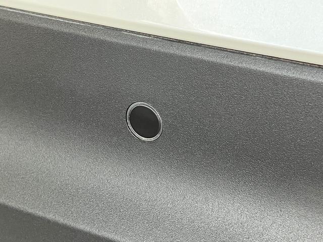 Ｃ−ＨＲＧ　モデリスタエアロ　ワンセグナビ　バックカメラ　車検整備付トヨタセーフティセンス　コーナーセンサー　ワンセグナビ　バックカメラ　Ｂｌｕｅｔｏｏｔｈ　ＥＴＣ　ＬＥＤヘッド　オートエアコン　オートライト　クルーズコントロール　スマートキー（滋賀県）の中古車