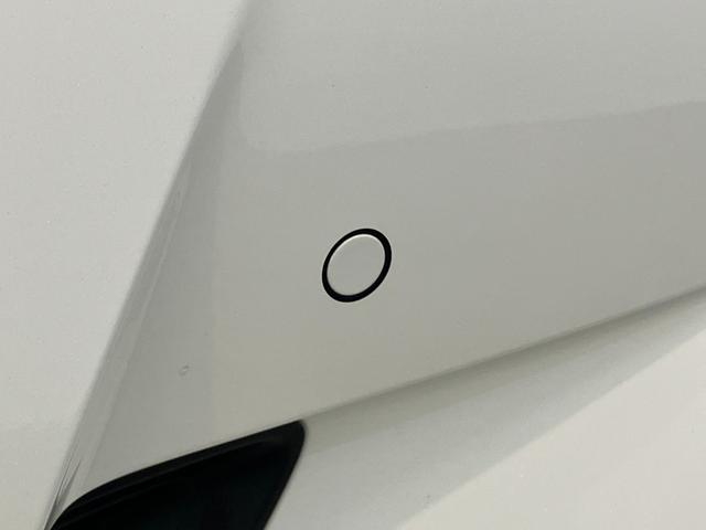 Ｃ−ＨＲＧ　モデリスタエアロ　ワンセグナビ　バックカメラ　車検整備付トヨタセーフティセンス　コーナーセンサー　ワンセグナビ　バックカメラ　Ｂｌｕｅｔｏｏｔｈ　ＥＴＣ　ＬＥＤヘッド　オートエアコン　オートライト　クルーズコントロール　スマートキー（滋賀県）の中古車