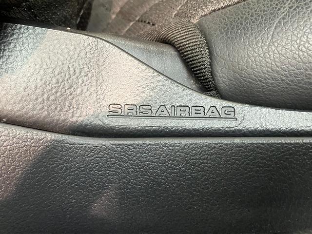 Ｃ−ＨＲＧ　モデリスタエアロ　ワンセグナビ　バックカメラ　車検整備付トヨタセーフティセンス　コーナーセンサー　ワンセグナビ　バックカメラ　Ｂｌｕｅｔｏｏｔｈ　ＥＴＣ　ＬＥＤヘッド　オートエアコン　オートライト　クルーズコントロール　スマートキー（滋賀県）の中古車