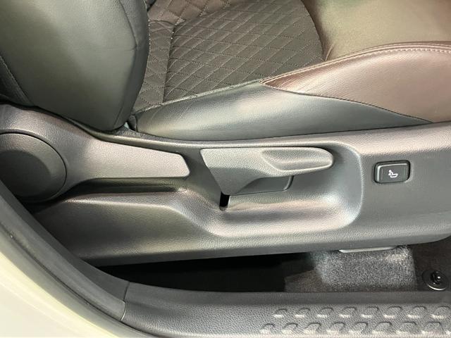 Ｃ−ＨＲＧ　モデリスタエアロ　ワンセグナビ　バックカメラ　車検整備付トヨタセーフティセンス　コーナーセンサー　ワンセグナビ　バックカメラ　Ｂｌｕｅｔｏｏｔｈ　ＥＴＣ　ＬＥＤヘッド　オートエアコン　オートライト　クルーズコントロール　スマートキー（滋賀県）の中古車