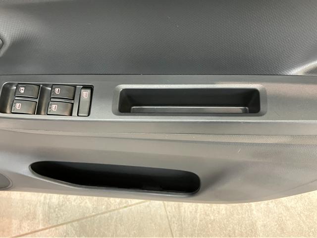 ミライースＬ　ＳＡ３　ＣＤステレオ　オートライト　キーレスエントリー衝突被害軽減ブレーキ　コーナーセンサー　バックカメラ（ナビ装着時用）　ＣＤステレオ　オートライト　マニュアルエアコン　マニュアルレベリング　キーレスエントリー　エコアイドル　セキュリティアラーム（滋賀県）の中古車