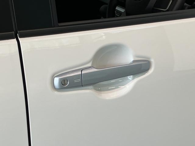 タントＸ　左側電動スライドドア　スマートキー　届出済未使用車衝突被害軽減ブレーキ　コーナーセンサー　バックカメラ（ナビ装着時用）　左側電動スライドドア　前席シートヒーター　電動パーキングブレーキ　ＬＥＤ　オートライト　オートエアコン　スマートキー　エコアイドル（滋賀県）の中古車