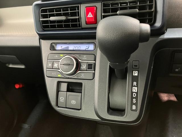 タントＸ　左側電動スライドドア　スマートキー　届出済未使用車衝突被害軽減ブレーキ　コーナーセンサー　バックカメラ（ナビ装着時用）　左側電動スライドドア　前席シートヒーター　電動パーキングブレーキ　ＬＥＤ　オートライト　オートエアコン　スマートキー　エコアイドル（滋賀県）の中古車