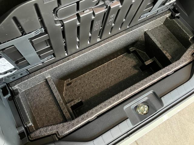 タントＸ　左側電動スライドドア　スマートキー　届出済未使用車衝突被害軽減ブレーキ　コーナーセンサー　バックカメラ（ナビ装着時用）　左側電動スライドドア　前席シートヒーター　電動パーキングブレーキ　ＬＥＤ　オートライト　オートエアコン　スマートキー　エコアイドル（滋賀県）の中古車