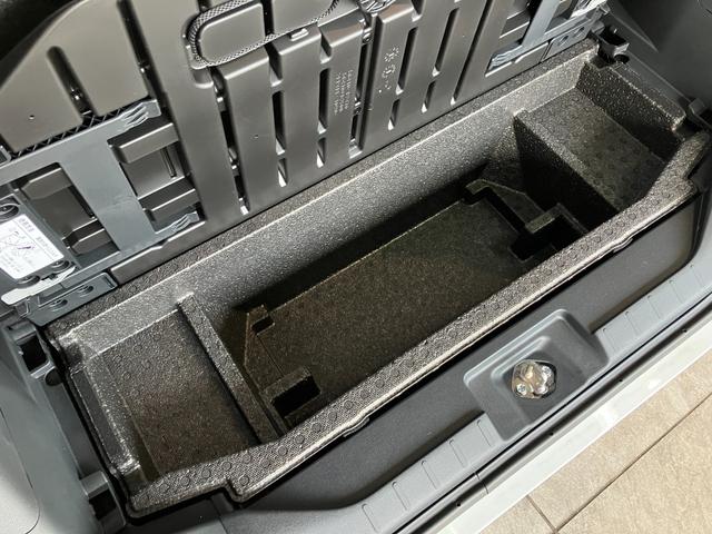 タントＸ　９型ディスプレイオーディオ　フルセグ　届出済未使用車衝突被害軽減ブレーキ　コーナーセンサー　９型ディスプレイオーディオ　Ｂｌｕｅｔｏｏｔｈ　ＵＳＢ　バックカメラ　左側電動スライドドア　前席シートヒーター　ＬＥＤ　オートライト　スマートキー　エコアイドル（滋賀県）の中古車