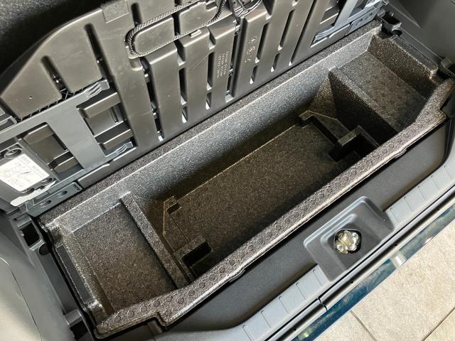 タントカスタムＸ　９型ディスプレイオーディオ　届出済未使用車衝突被害軽減ブレーキ　コーナーセンサー　９型ディスプレイオーディオ　フルセグ　Ｂｌｕｅｔｏｏｔｈ　ＵＳＢ　バックカメラ　両側電動スライドドア　前席シートヒーターＬＥＤ　スマートキー　エコアイドル（滋賀県）の中古車