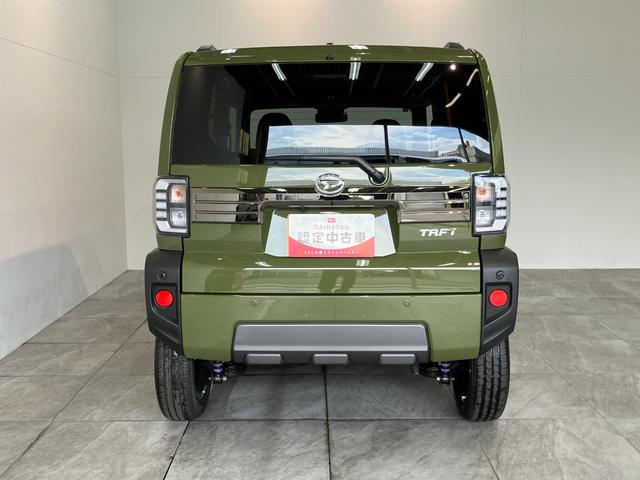 タフトＧダーククロムベンチャー　クルコン　ＬＥＤ　届出済未使用車衝突被害軽減ブレーキ　コーナーセンサー　バックカメラ（ナビ装着時用）　前席シートヒーター　電動パーキング　スカイフィールトップ　ＬＥＤ　オートライト　オートエアコン　スマートキー　レーダークルコン（滋賀県）の中古車