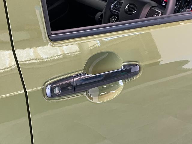 タフトＧダーククロムベンチャー　クルコン　ＬＥＤ　届出済未使用車衝突被害軽減ブレーキ　コーナーセンサー　バックカメラ（ナビ装着時用）　前席シートヒーター　電動パーキング　スカイフィールトップ　ＬＥＤ　オートライト　オートエアコン　スマートキー　レーダークルコン（滋賀県）の中古車