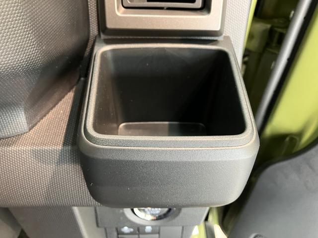 タフトＧダーククロムベンチャー　クルコン　ＬＥＤ　届出済未使用車衝突被害軽減ブレーキ　コーナーセンサー　バックカメラ（ナビ装着時用）　前席シートヒーター　電動パーキング　スカイフィールトップ　ＬＥＤ　オートライト　オートエアコン　スマートキー　レーダークルコン（滋賀県）の中古車