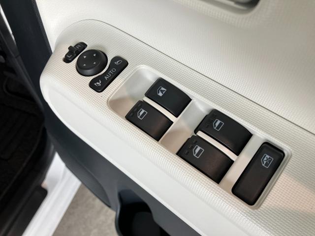 ムーヴキャンバスストライプスＧ　フルセグナビ　バックカメラ　両側電動スライド衝突被害軽減ブレーキ　コーナーセンサー　フルセグナビ　Ｂｌｕｅｔｏｏｔｈ　ＤＶＤ再生　バックカメラ　両側電動スライドドア　前席シートヒーター　ＬＥＤ　オートライト　スマートキー　エコアイドル（滋賀県）の中古車