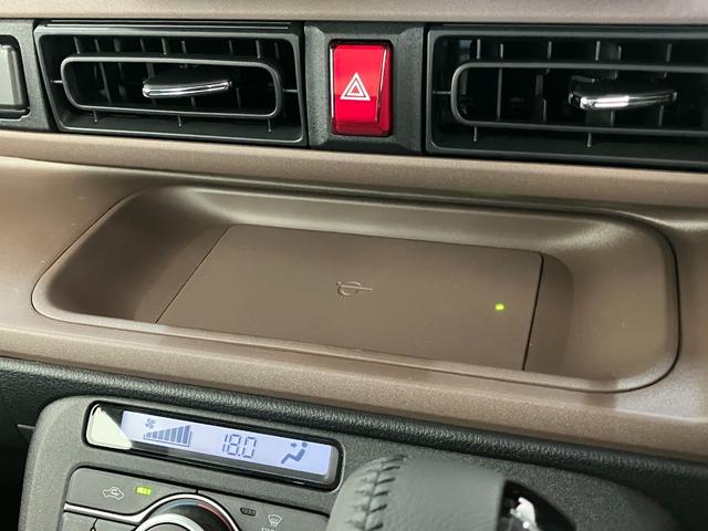 ムーヴキャンバスセオリーＧ　９型ディスプレイオーディオ　届出済未使用車衝突被害軽減ブレーキ　コーナーセンサー　９型ディスプレイオーディオ　フルセグ　Ｂｌｕｅｔｏｏｔｈ　ＵＳＢ　バックカメラ　両側電動スライドドア　ＬＥＤ　ワイヤレス充電器（Ｑｉ）　スマートキー（滋賀県）の中古車