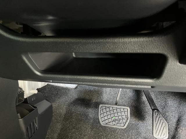 ムーヴキャンバスセオリーＧ　９型ディスプレイオーディオ　届出済未使用車衝突被害軽減ブレーキ　コーナーセンサー　９型ディスプレイオーディオ　フルセグ　Ｂｌｕｅｔｏｏｔｈ　ＵＳＢ　バックカメラ　両側電動スライドドア　ＬＥＤ　ワイヤレス充電器（Ｑｉ）　スマートキー（滋賀県）の中古車