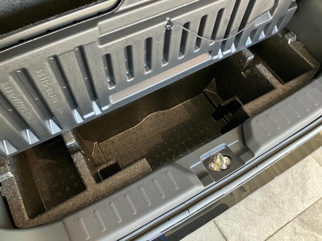 ムーヴキャンバスセオリーＧ　９型ディスプレイオーディオ　届出済未使用車衝突被害軽減ブレーキ　コーナーセンサー　９型ディスプレイオーディオ　フルセグ　Ｂｌｕｅｔｏｏｔｈ　ＵＳＢ　バックカメラ　両側電動スライドドア　ＬＥＤ　ワイヤレス充電器（Ｑｉ）　スマートキー（滋賀県）の中古車