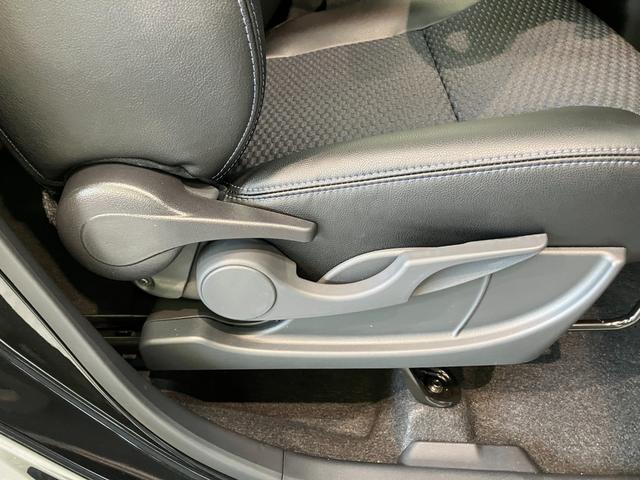 タントカスタムＸ　両側電動スライドドア　ＬＥＤ　届出済未使用車衝突被害軽減ブレーキ　コーナーセンサー　バックカメラ（ナビ装着時用）　両側電動スライドドア　前席シートヒーター　電動パーキングブレーキ　ＬＥＤ　オートライト　オートエアコン　スマートキー　エコアイドル（滋賀県）の中古車