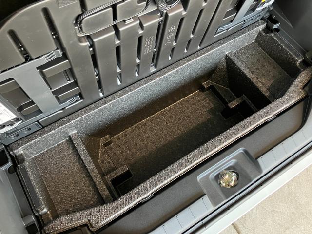 タントカスタムRS 9型ディスプレイオーディオ 届出済未使用車衝突被害軽減ブレーキ コーナーセンサー ターボ 9型ディスプレイオーディオ フルセグ Bluetooth USB バックカメラ 両側電動パワスラ 前席シートヒーター LED スマートキー(滋賀県)の中古車