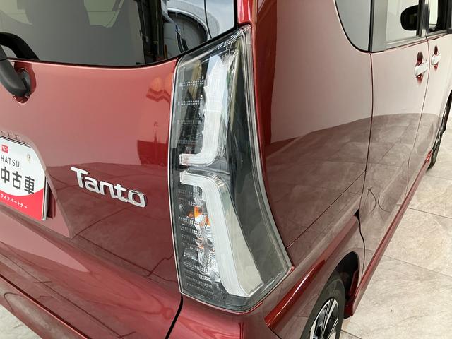 タントカスタムＸ　両側電動スライドドア　シートヒーター衝突被害軽減ブレーキ　コーナーセンサー　パノラマカメラ（ナビ装着時用）　両側電動スライドドア　前席シートヒーター　ＬＥＤヘッド　オートライト　オートエアコン　スマートキー　エコアイドル（滋賀県）の中古車