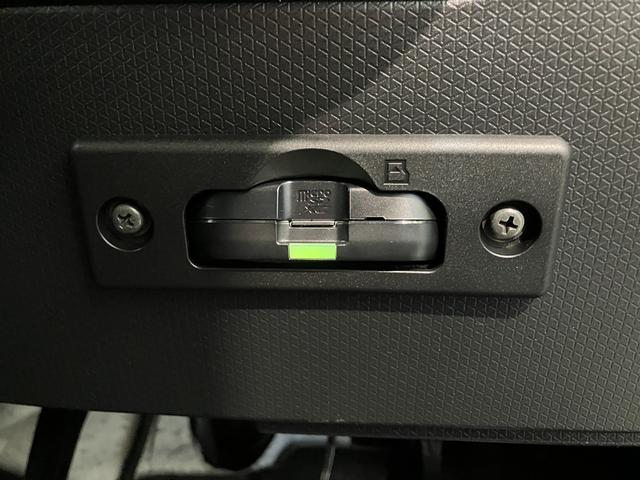 タントカスタムＸ　両側電動スライドドア　シートヒーター衝突被害軽減ブレーキ　コーナーセンサー　パノラマカメラ（ナビ装着時用）　両側電動スライドドア　前席シートヒーター　ＬＥＤヘッド　オートライト　オートエアコン　スマートキー　エコアイドル（滋賀県）の中古車