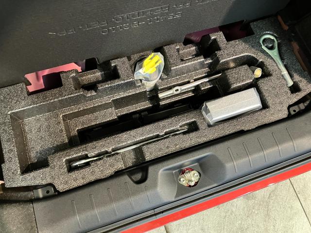 タントカスタムＸ　両側電動スライドドア　シートヒーター衝突被害軽減ブレーキ　コーナーセンサー　パノラマカメラ（ナビ装着時用）　両側電動スライドドア　前席シートヒーター　ＬＥＤヘッド　オートライト　オートエアコン　スマートキー　エコアイドル（滋賀県）の中古車