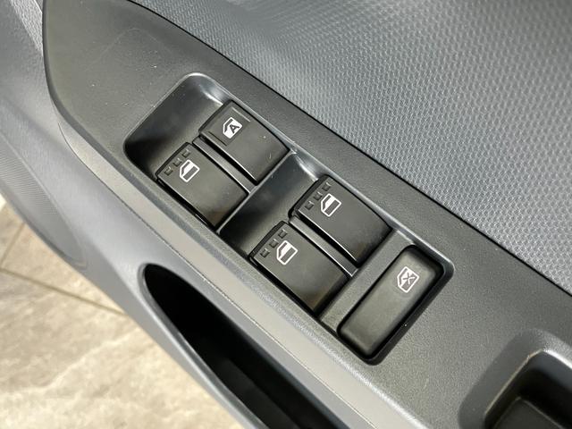 ミライースＬ　ＳＡIII　フルセグナビ　バックカメラ　キーレス衝突被害軽減ブレーキ　　コーナーセンサー　フルセグナビ　バックカメラ　ＤＶＤ再生　Ｂｌｕｅｔｏｏｔｈ　ＵＳＢ　オートライト　マニュアルレベリング　マニュアルエアコン　キーレスエントリー　エコアイドル（滋賀県）の中古車