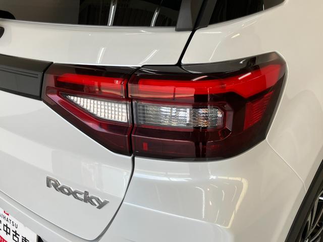 ロッキープレミアムＧ　クルーズコントロール　シートヒーター　ＬＥＤ衝突被害軽減ブレーキ　コーナーセンサー　バックカメラ（ナビ装着時用）　　前席シートヒーター　電動パーキング　クルーズコントロール　ＬＥＤ　オートライト　オートエアコン　スマートキー　エコアイドル（滋賀県）の中古車