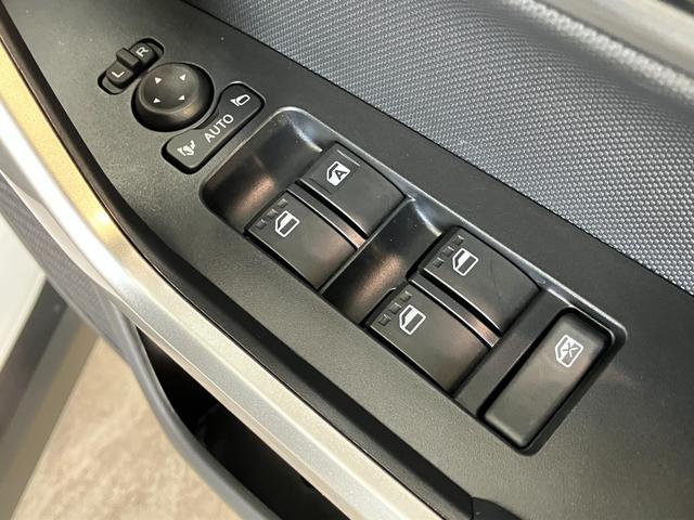 ロッキープレミアムＧ　クルーズコントロール　シートヒーター　ＬＥＤ衝突被害軽減ブレーキ　コーナーセンサー　バックカメラ（ナビ装着時用）　　前席シートヒーター　電動パーキング　クルーズコントロール　ＬＥＤ　オートライト　オートエアコン　スマートキー　エコアイドル（滋賀県）の中古車