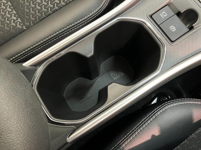 ロッキープレミアムＧ　クルーズコントロール　シートヒーター　ＬＥＤ衝突被害軽減ブレーキ　コーナーセンサー　バックカメラ（ナビ装着時用）　　前席シートヒーター　電動パーキング　クルーズコントロール　ＬＥＤ　オートライト　オートエアコン　スマートキー　エコアイドル（滋賀県）の中古車