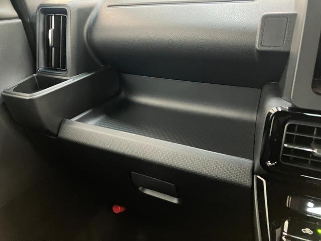 タントカスタムＲＳ　ターボ　両側電動スライドドア　届出済未使用車衝突被害軽減ブレーキ　コーナーセンサー　バックカメラ（ナビ装着時用）　両側電動スライドドア　前席シートヒーター　電動パーキングブレーキ　ＬＥＤ　オートライト　オートエアコン　スマートキー　エコアイドル（滋賀県）の中古車