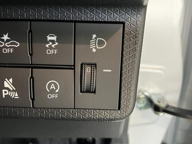 タントＸ　両側電動スライドドア　ＬＥＤライト　届出済未使用車衝突被害軽減ブレーキ　コーナーセンサー　バックカメラ（ナビ装着時用）　両側電動スライドドア　前席シートヒーター　電動パーキングブレーキ　ＬＥＤ　オートライト　オートエアコン　スマートキー　エコアイドル（滋賀県）の中古車