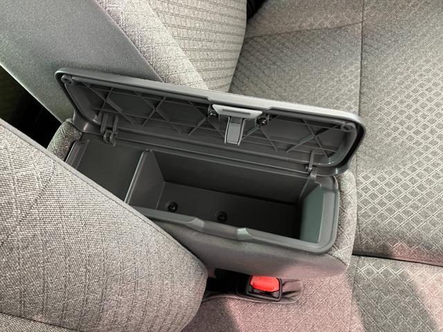 タントＸ　両側電動スライドドア　ＬＥＤライト　届出済未使用車衝突被害軽減ブレーキ　コーナーセンサー　バックカメラ（ナビ装着時用）　両側電動スライドドア　前席シートヒーター　電動パーキングブレーキ　ＬＥＤ　オートライト　オートエアコン　スマートキー　エコアイドル（滋賀県）の中古車