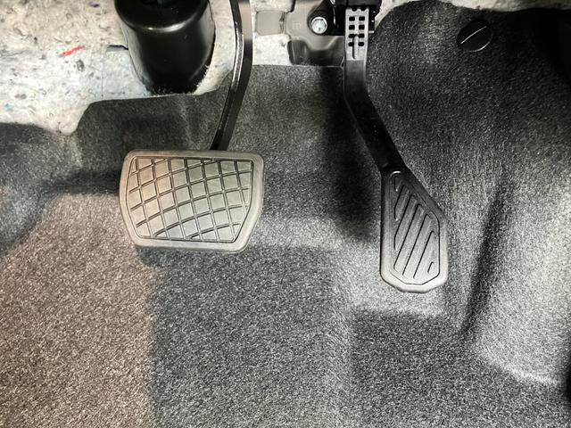 タントＸ　両側電動スライドドア　ＬＥＤライト　届出済未使用車衝突被害軽減ブレーキ　コーナーセンサー　バックカメラ（ナビ装着時用）　両側電動スライドドア　前席シートヒーター　電動パーキングブレーキ　ＬＥＤ　オートライト　オートエアコン　スマートキー　エコアイドル（滋賀県）の中古車