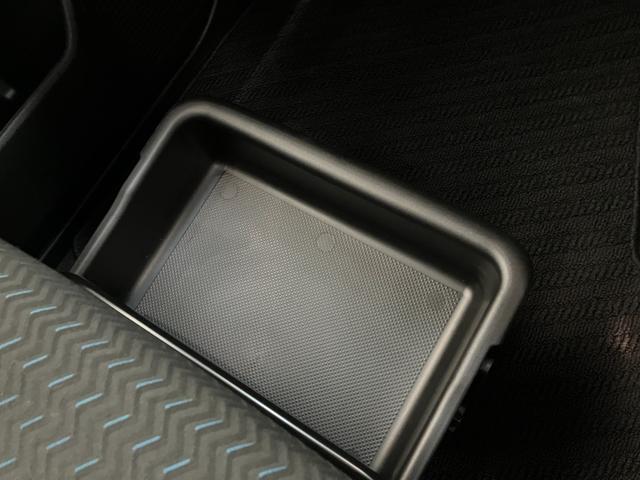 トールカスタムＧ　９型ディスプレイオーディオ　バックカメラ衝突被害軽減ブレーキ　　コーナーセンサー　９型ディスプレイオーディオ　Ｂｌｕｅｔｏｏｔｈ　ＵＳＢ　バックカメラ　レーダークルコン　両側電動スライドドア　ＬＥＤ　オートライト　　スマートキー（滋賀県）の中古車