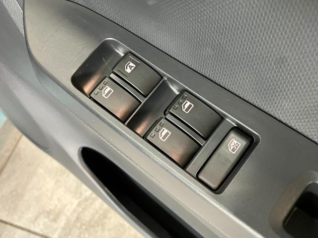 ミライースＬ　ＳＡIII　ＣＤステレオ　キーレス　コーナーセンサー衝突被害軽減ブレーキ　コーナーセンサー　バックカメラ（ナビ装着時用）　ＣＤステレオ　オートライト　マニュアルレベリング　マニュアルエアコン　キーレスエントリー　エコアイドル（滋賀県）の中古車