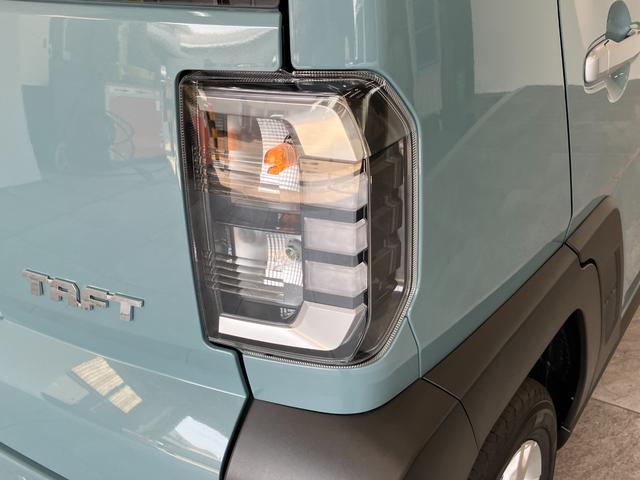 タフトＧ　レーダークルーズコントロール　ＬＥＤ　届出済未使用車衝突被害軽減ブレーキ　コーナーセンサー　クルコン　バックカメラ（ナビ装着時用）　前席シートヒータ　電動パーキング　スカイフィールトップ　ＬＥＤ　オートライト　オートエアコン　スマートキー　エコアイドル（滋賀県）の中古車
