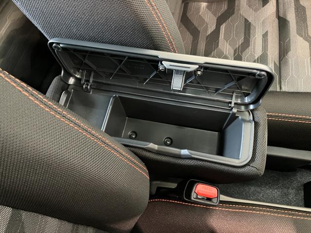 タフトＧ　レーダークルーズコントロール　ＬＥＤ　届出済未使用車衝突被害軽減ブレーキ　コーナーセンサー　クルコン　バックカメラ（ナビ装着時用）　前席シートヒータ　電動パーキング　スカイフィールトップ　ＬＥＤ　オートライト　オートエアコン　スマートキー　エコアイドル（滋賀県）の中古車