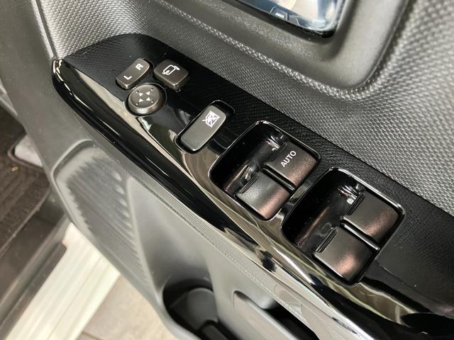 スペーシアカスタムハイブリッドＸＳ　８型ナビ　バックカメラ　両側パワスラスズキセーフティサポート　８型フルセグナビ　バックカメラ　ドラレコ　ＥＴＣ　オートライト　ＤＶＤ　Ｂｌｕｅｔｏｏｔｈ　ＵＳＢ　ＬＥＤ　両側電動スライドドア　スマートキー　運転席シートヒーター（滋賀県）の中古車