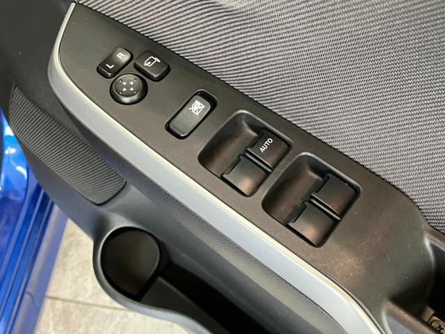 ソリオハイブリッドＭＺ　ワンセグナビ　バックカメラ　車検整備付両側電動スライドドア　ワンセグナビ　バックカメラ　ドラレコ　ＥＴＣ車載器　スマートキー　ＨＩＤライト　オートライト　電動格納式ドアミラー　エコアイドル（滋賀県）の中古車