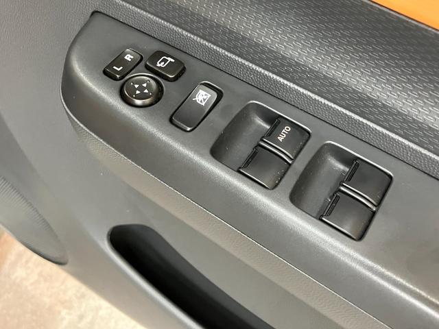 アルトラパンＸ　ＣＤステレオ　スマートキー　電動格納式ミラー　車検整備付ＣＤステレオ　スマートキー　電動格納式ミラー　マニュアルエアコン　マニュアルレベリング　１４インチアルミ（滋賀県）の中古車