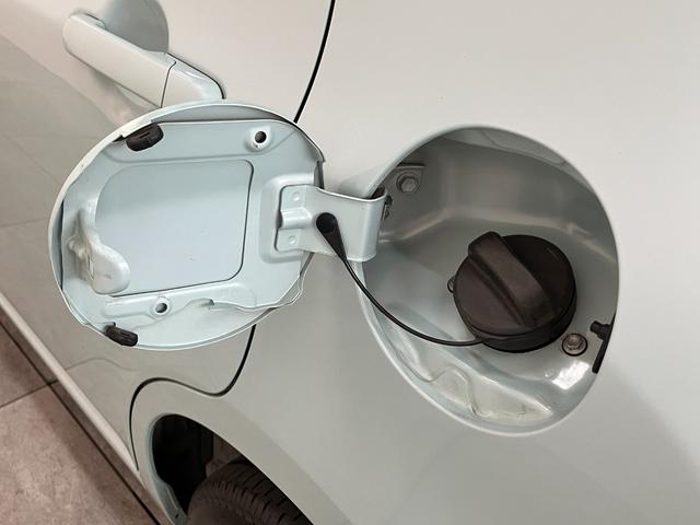 アルトラパンＸ　ＣＤステレオ　スマートキー　電動格納式ミラー　車検整備付ＣＤステレオ　スマートキー　電動格納式ミラー　マニュアルエアコン　マニュアルレベリング　１４インチアルミ（滋賀県）の中古車