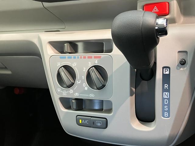 ミライースＸ　ＳＡIII　ＣＤステレオ　キーレス　コーナーセンサー衝突被害軽減ブレーキ　コーナーセンサー　バックカメラ（ナビ装着時用）　ＣＤステレオ　オートライト　マニュアルレベリング　マニュアルエアコン　電動格納式ドアミラー　ＬＥＤ　キーレス　エコアイドル（滋賀県）の中古車