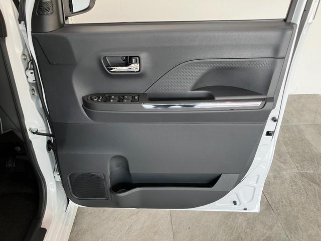 タントカスタムＲＳ　ターボ　両側電動スライドドア　届出済未使用車衝突被害軽減ブレーキ　コーナーセンサー　ターボ　バックカメラ（ナビ装着時用）　両側電動スライドドア　前席シートヒーター　電動パーキングブレーキ　ＬＥＤ　オートエアコン　スマートキー　エコアイドル（滋賀県）の中古車