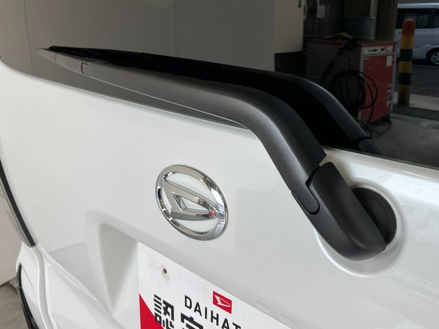 タントカスタムＲＳ　ターボ　両側電動スライドドア　届出済未使用車衝突被害軽減ブレーキ　コーナーセンサー　ターボ　バックカメラ（ナビ装着時用）　両側電動スライドドア　前席シートヒーター　電動パーキングブレーキ　ＬＥＤ　オートエアコン　スマートキー　エコアイドル（滋賀県）の中古車