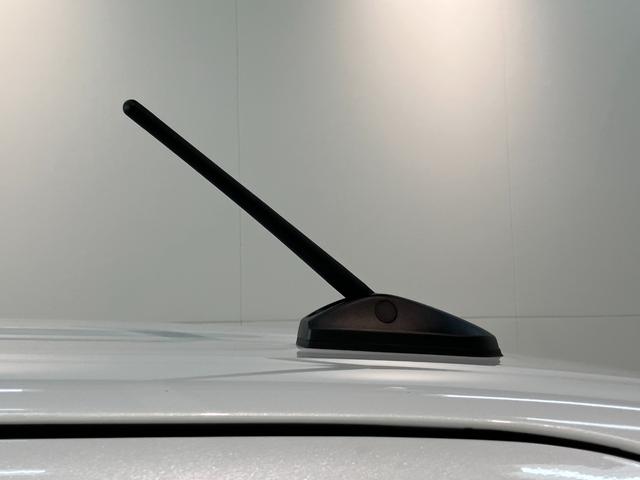 タントカスタムＲＳ　ターボ　両側電動スライドドア　届出済未使用車衝突被害軽減ブレーキ　コーナーセンサー　ターボ　バックカメラ（ナビ装着時用）　両側電動スライドドア　前席シートヒーター　電動パーキングブレーキ　ＬＥＤ　オートエアコン　スマートキー　エコアイドル（滋賀県）の中古車